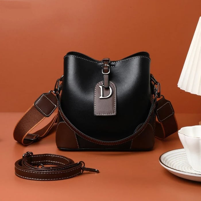 ✨This Week's Special Price $32.99💥💗PU Leather Niche Women's Shoulder Bag👜